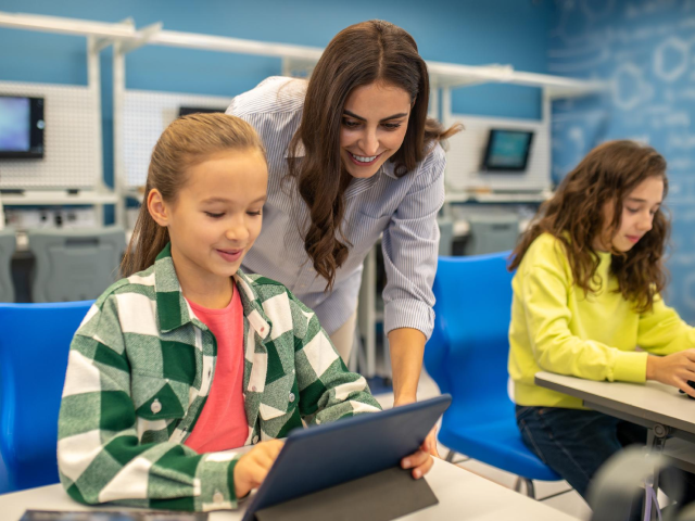 Enterprise Mobility Solutions For The Education Market That Are Cutting-Edge