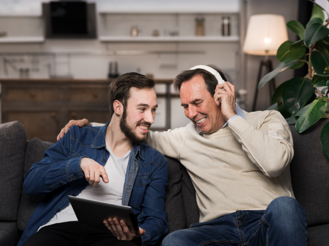 Music Streaming & Artist Discovery App
